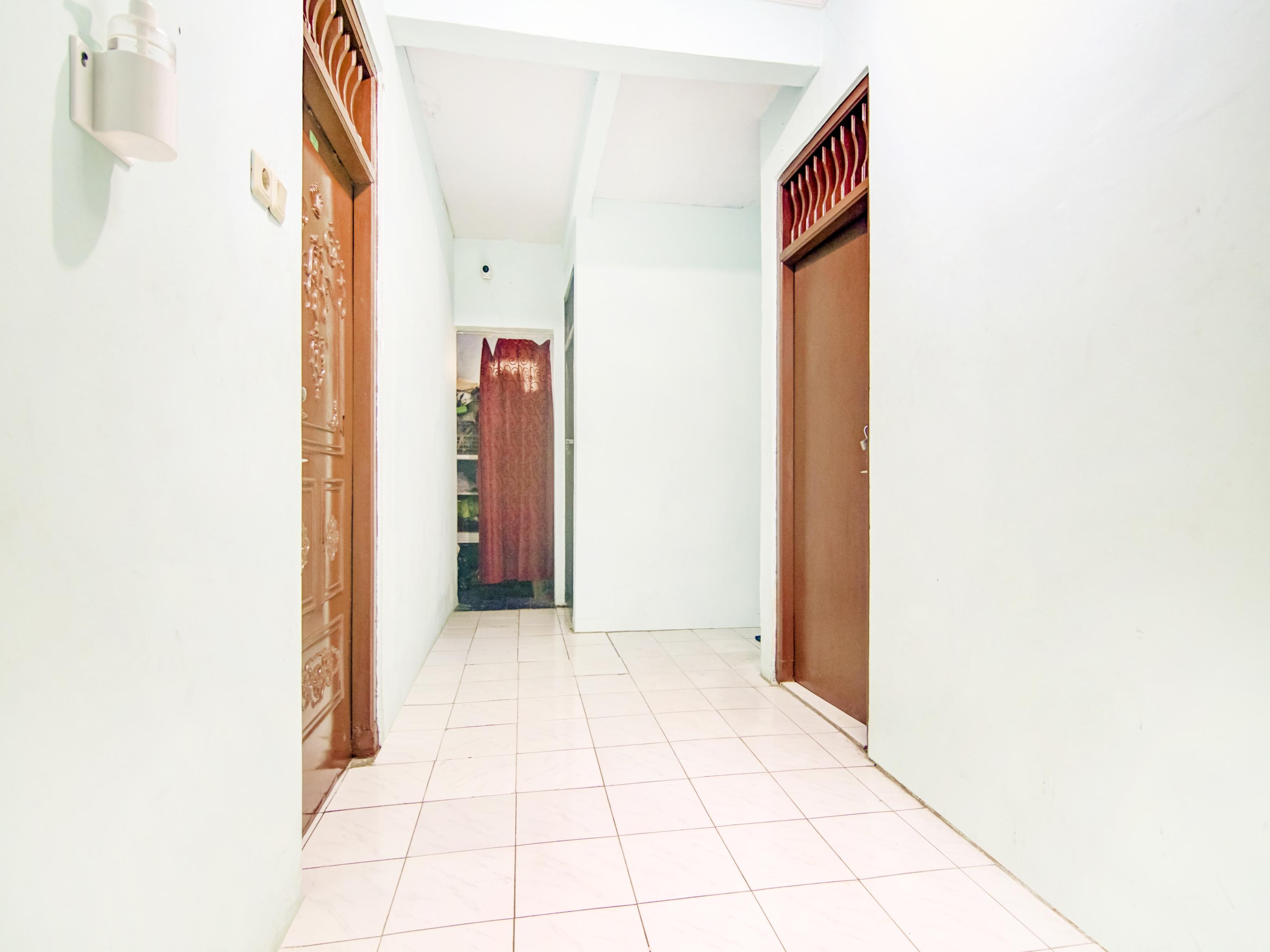 Spot On 3979 Wisma Purimas Syariah デポック エクステリア 写真